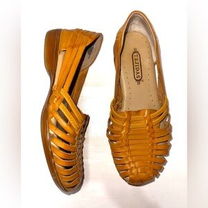 Women's Tan Leather Flats